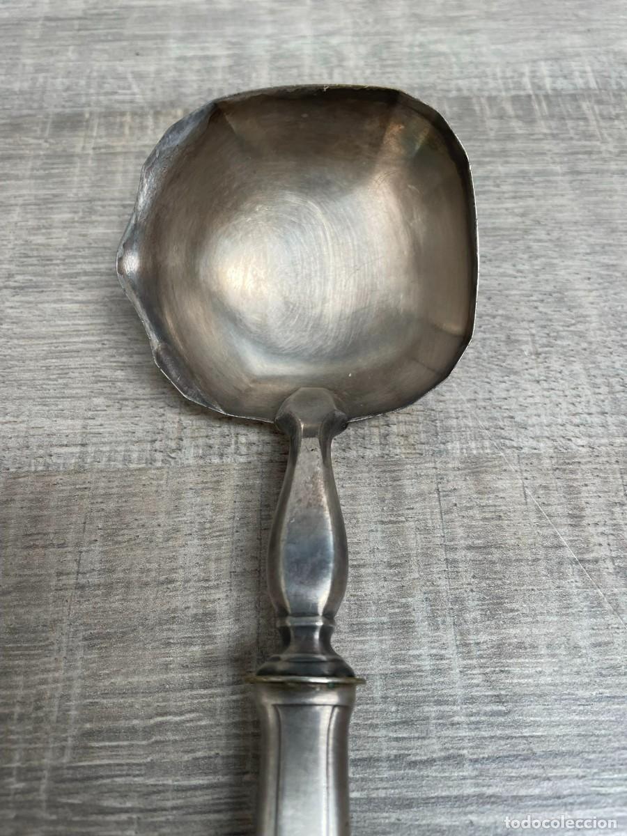 Antig&uuml;edades: CUCHARA PARA SERVIR SALSA - Foto 2