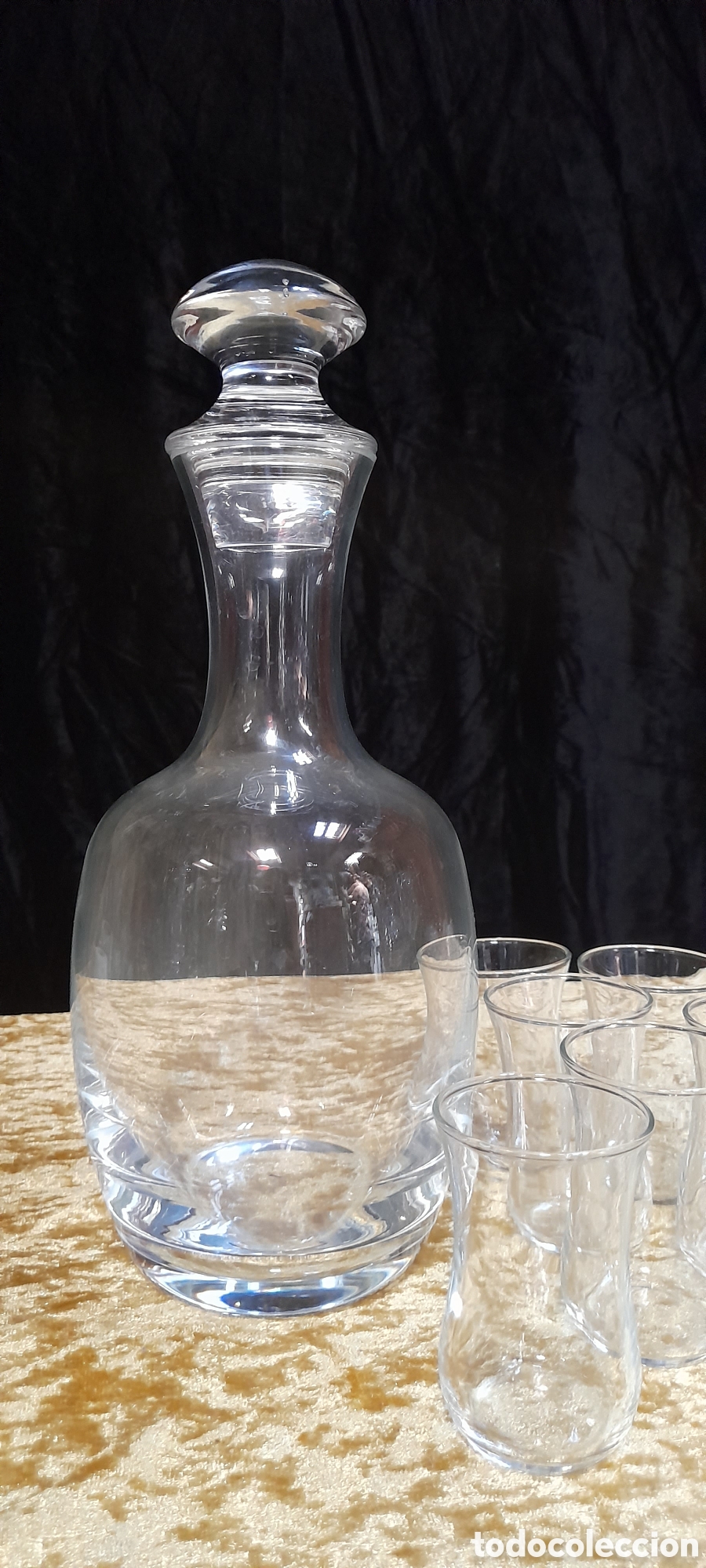 Antig&uuml;edades: Licorera y 10 vasitos - Foto 3