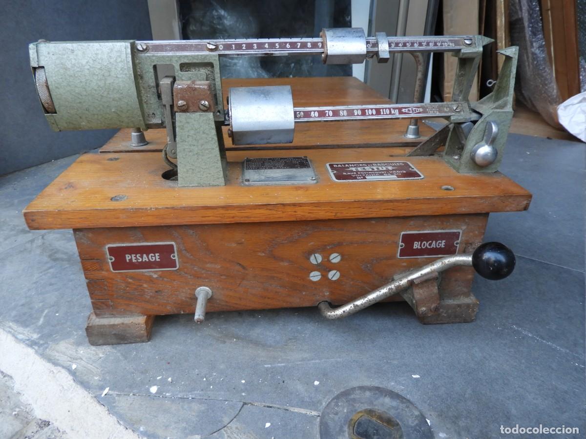 Antig&uuml;edades: BASCULA ANTIGUA DE ROBLE MARCA TESTUT FUNCIONANDO - Foto 6