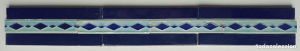 Antig&uuml;edades: Azulejos (10) -Cenefa(4) Listelos(6) - Foto 1