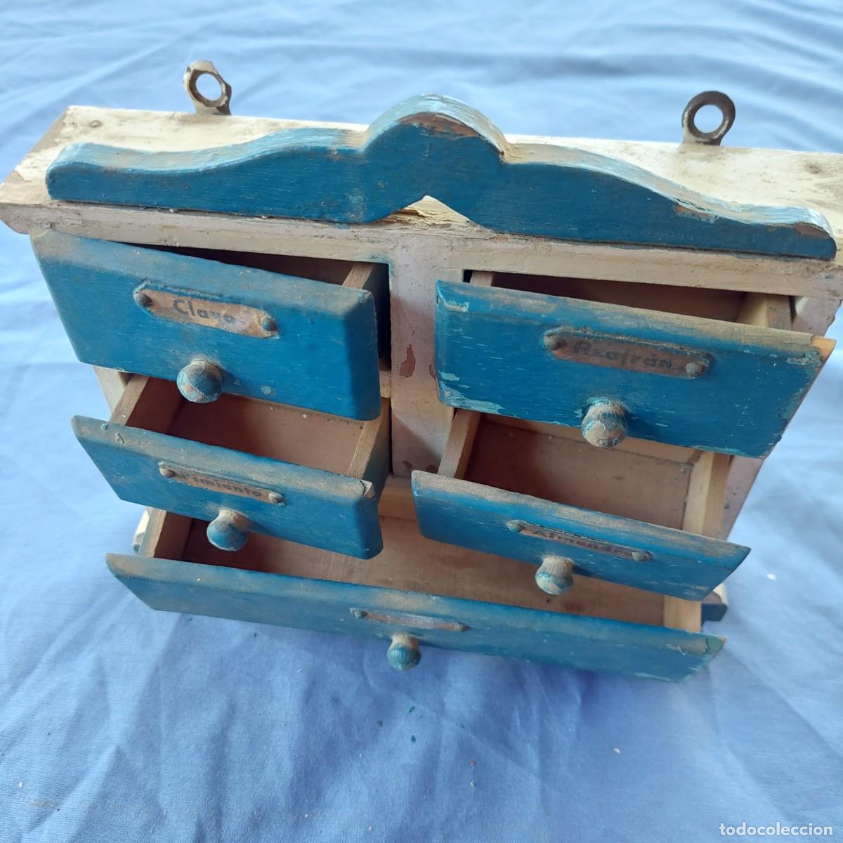 Antig&uuml;edades: Antiguo especiero cajonera de cocina - Foto 4