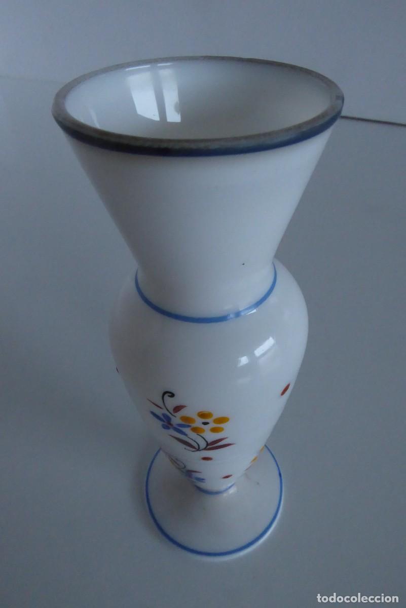Antig&uuml;edades: ANTIGUO VIOLETERO DE OPALINA PINTADO A MANO - Foto 3