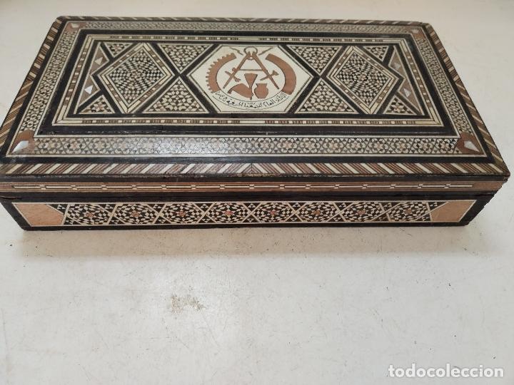 Antig&uuml;edades: caja marqueteria arabe - Foto 2