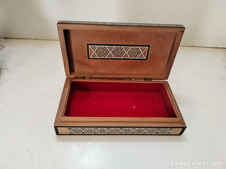 Antig&uuml;edades: caja marqueteria arabe - Foto 5