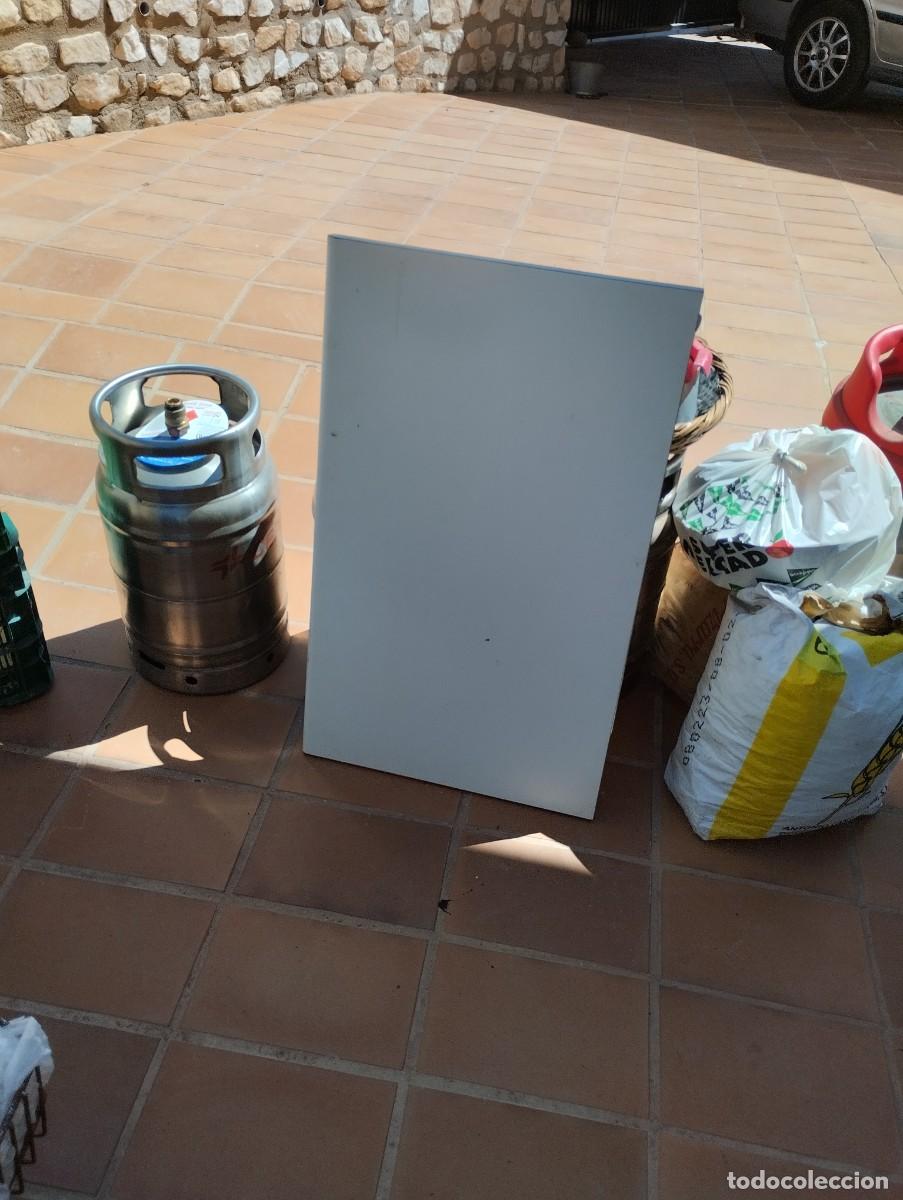 Antig&uuml;edades: Mesa abatible para trabajos de bricolage. - Foto 1