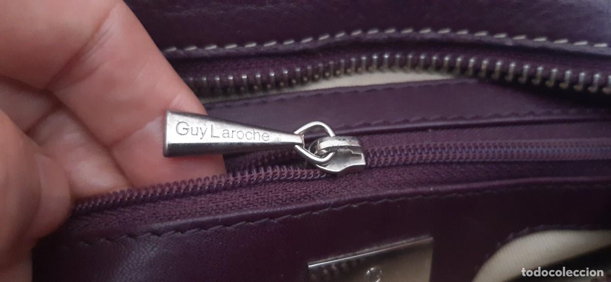 Antig&uuml;edades: BOLSO DE PIEL BURDEOS DE GUY LAROCHE. - Foto 5