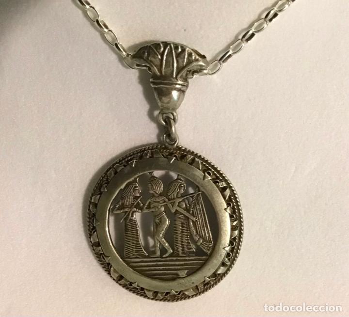Antig&uuml;edades: COLGANTE EGIPCIO DE PLATA - Foto 2