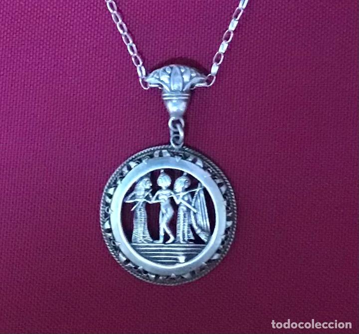 Antig&uuml;edades: COLGANTE EGIPCIO DE PLATA - Foto 1
