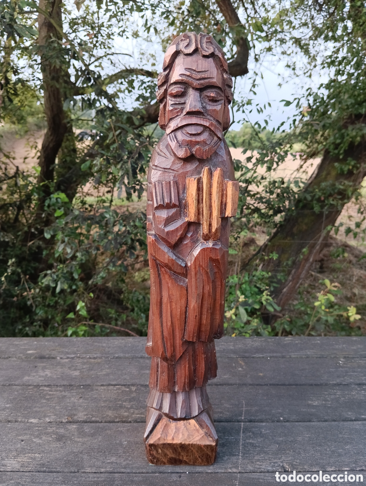 Antig&uuml;edades: FIGURA RELIGIOSA MADERA TALLADA. - Foto 1
