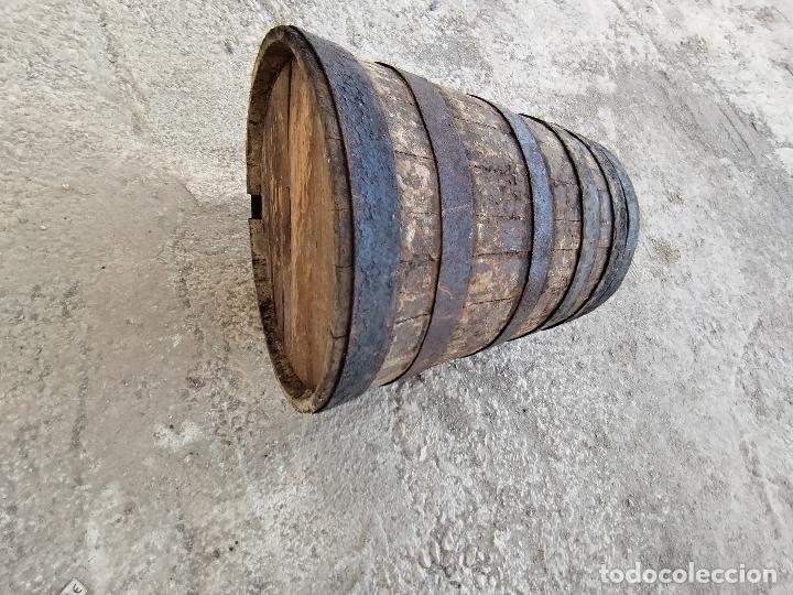 Antig&uuml;edades: antiguo barril tonel cono - Foto 4