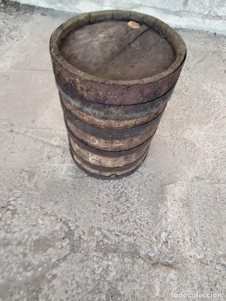 Antig&uuml;edades: antiguo barril tonel cono - Foto 6