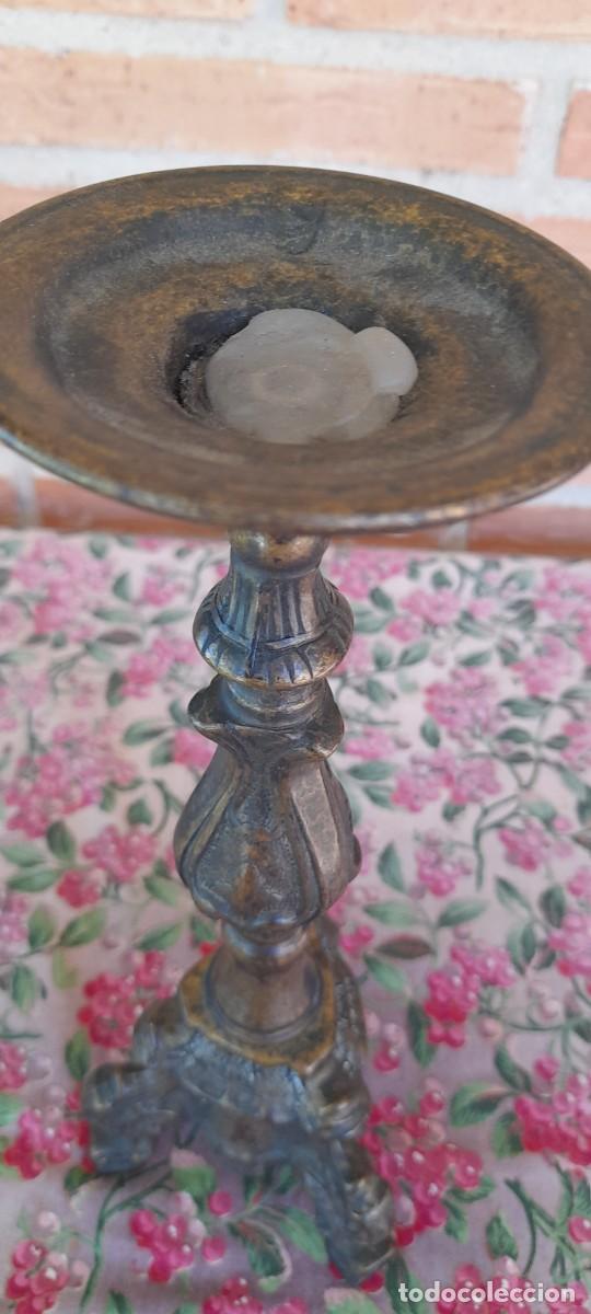 Antig&uuml;edades: CANDELABRO ANTIGUO DE BRONCE MACIZO - Foto 11