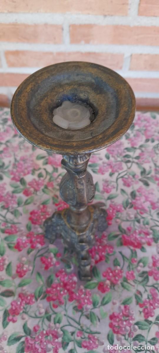 Antig&uuml;edades: CANDELABRO ANTIGUO DE BRONCE MACIZO - Foto 12