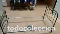 Antig&uuml;edades: Cama de laton - Foto 2