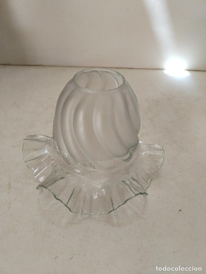 Antig&uuml;edades: tulipa lampara de cristal - Foto 3
