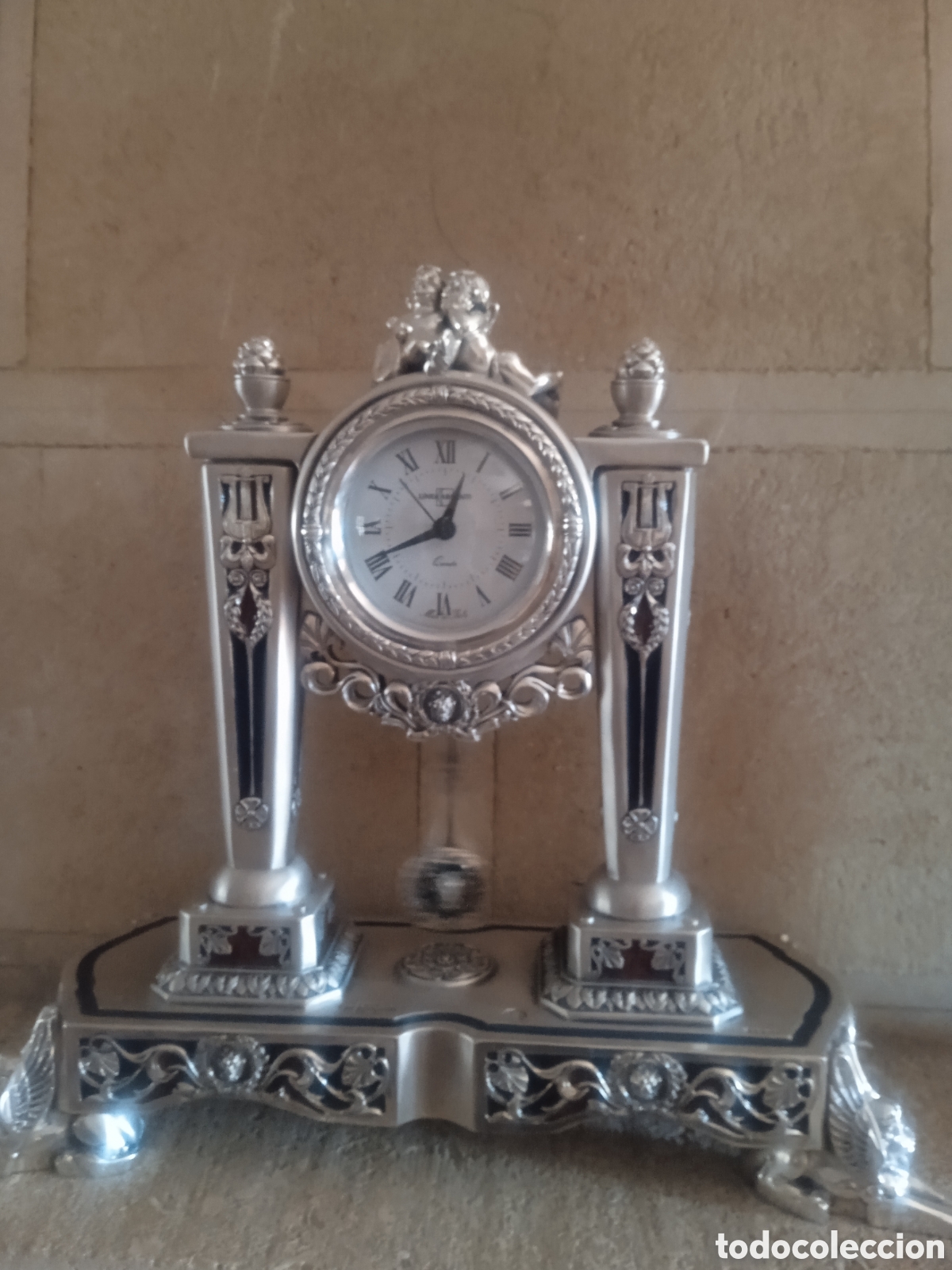 Antig&uuml;edades: Reloj sobremesa y candelabros - Foto 3