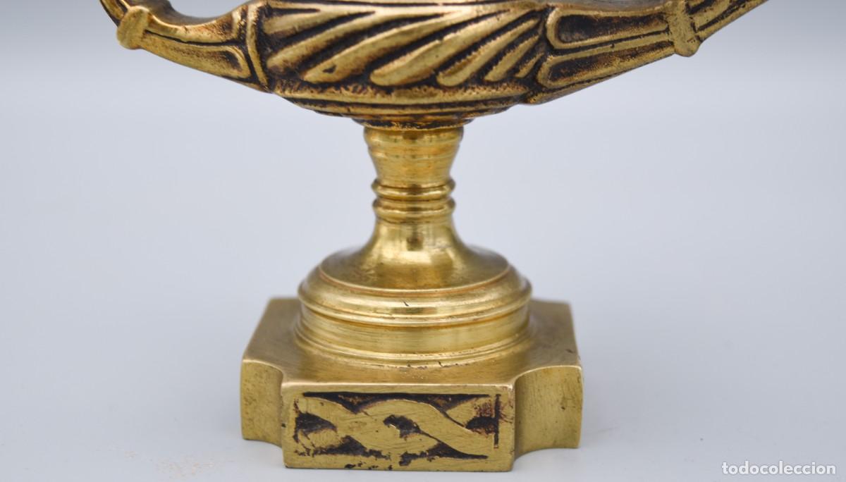 Antig&uuml;edades: Candelero aladino - Bronce - Foto 12