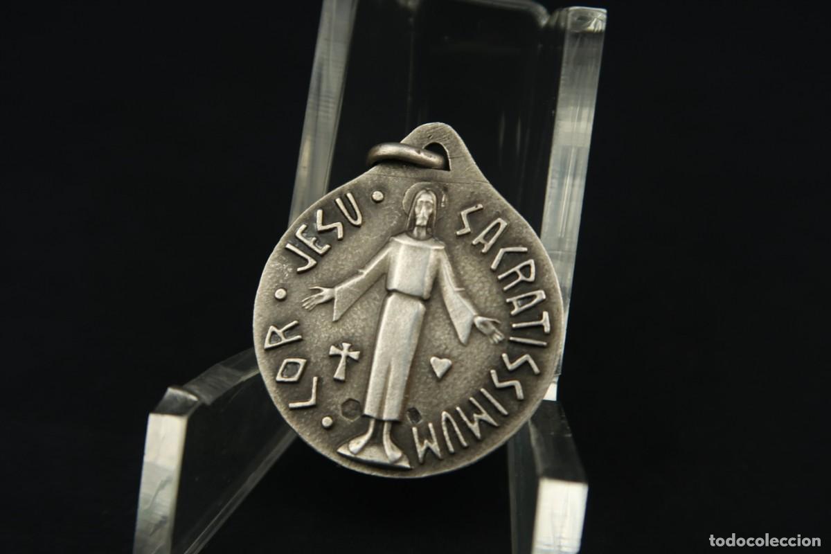 Antig&uuml;edades: Antigua Medalla Religiosa de Plata - Foto 5