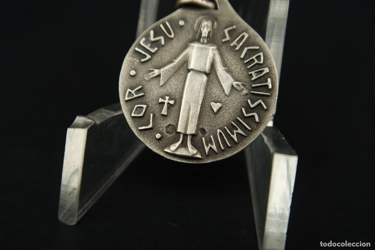 Antig&uuml;edades: Antigua Medalla Religiosa de Plata - Foto 6