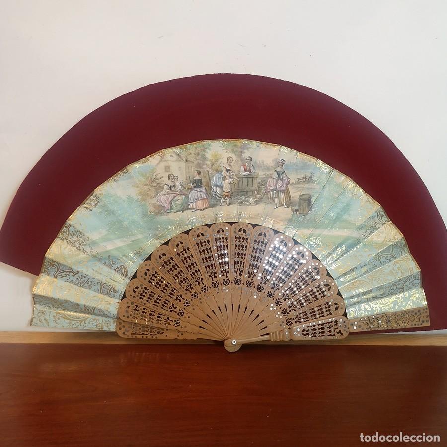 Antig&uuml;edades: Abanico Con Escena Costumbrista - Foto 1