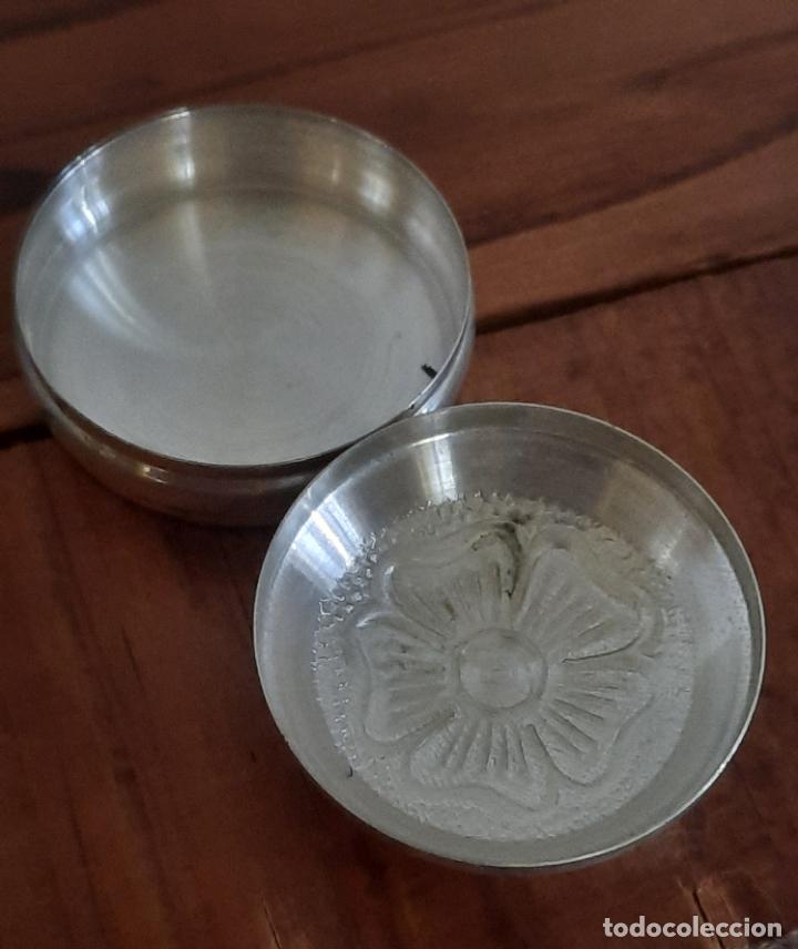 Antig&uuml;edades: PASTILLERO PLATA LEY 925 - Foto 4