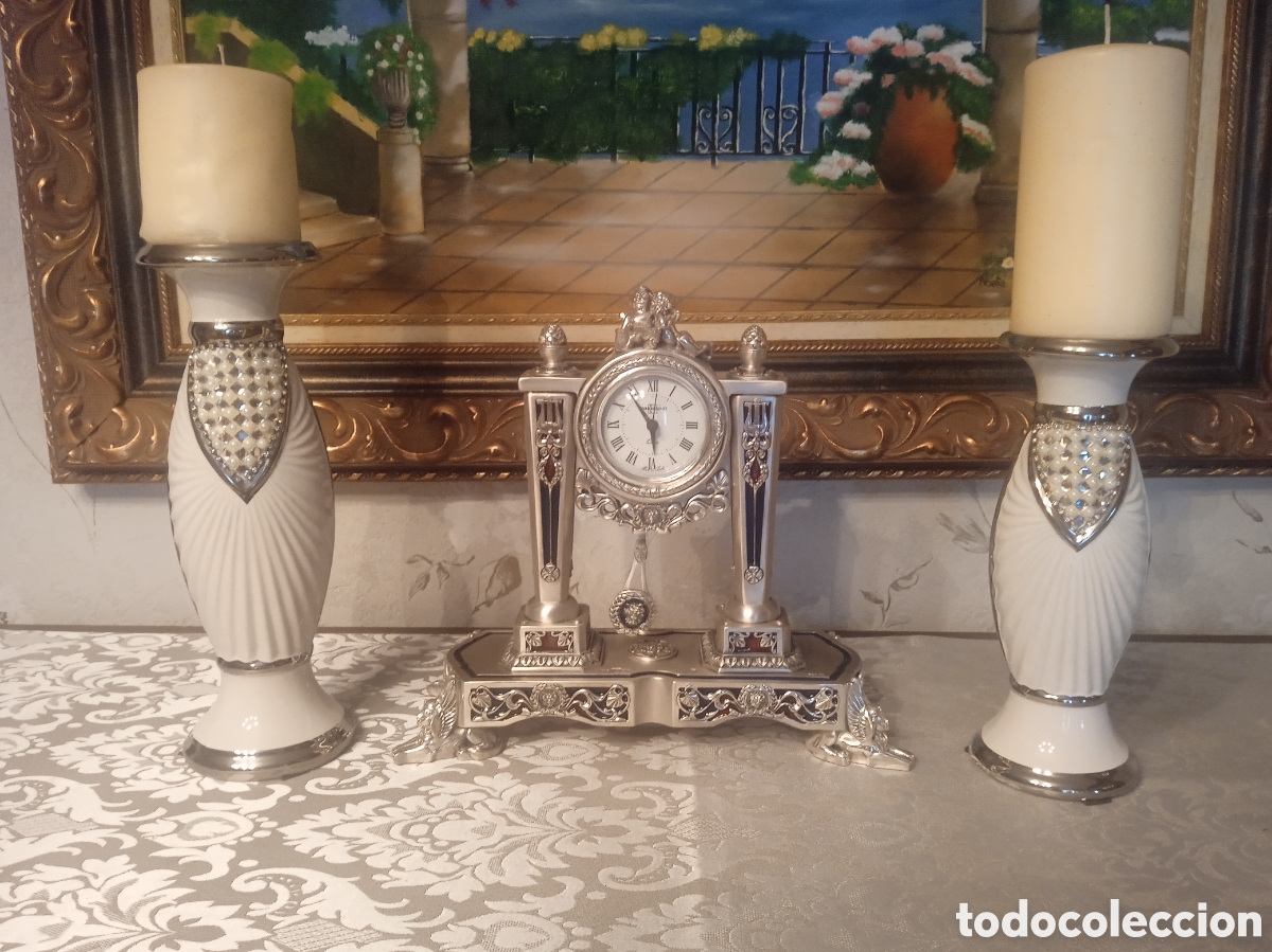 Antig&uuml;edades: Reloj sobremesa y candelabros - Foto 1
