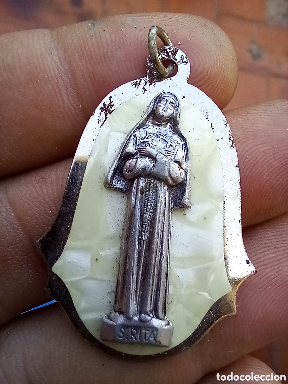 Antig&uuml;edades: COLGANTE RELIGIOSO - Foto 1