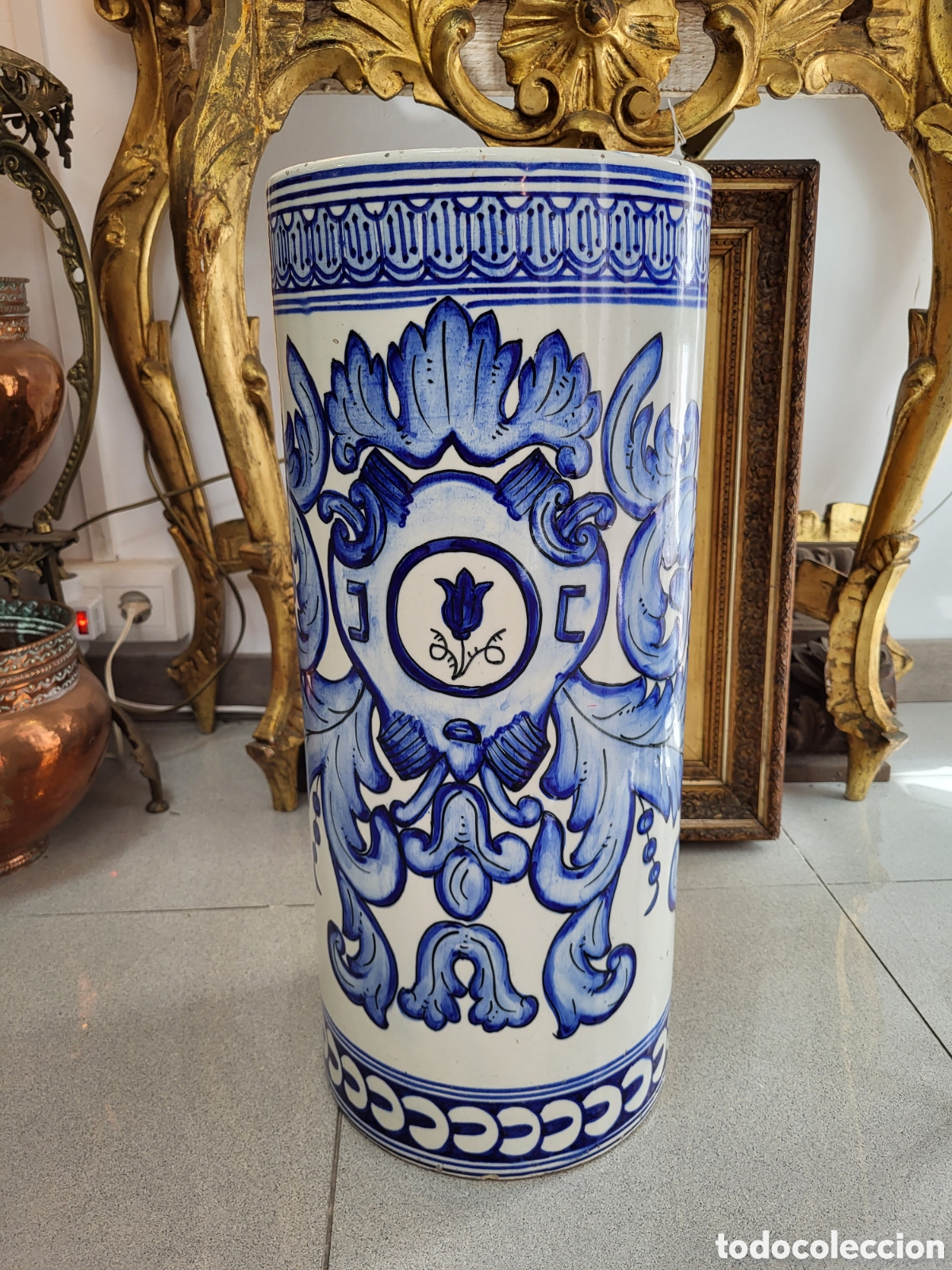 Paraguero en cerámica esmaltada francesa – Roldan Antigüedades‎