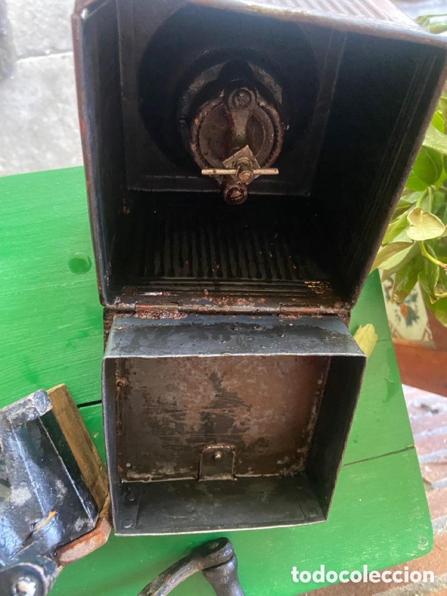 Antig&uuml;edades: Pareja de molinillos de caf&eacute; antiguos - Foto 6
