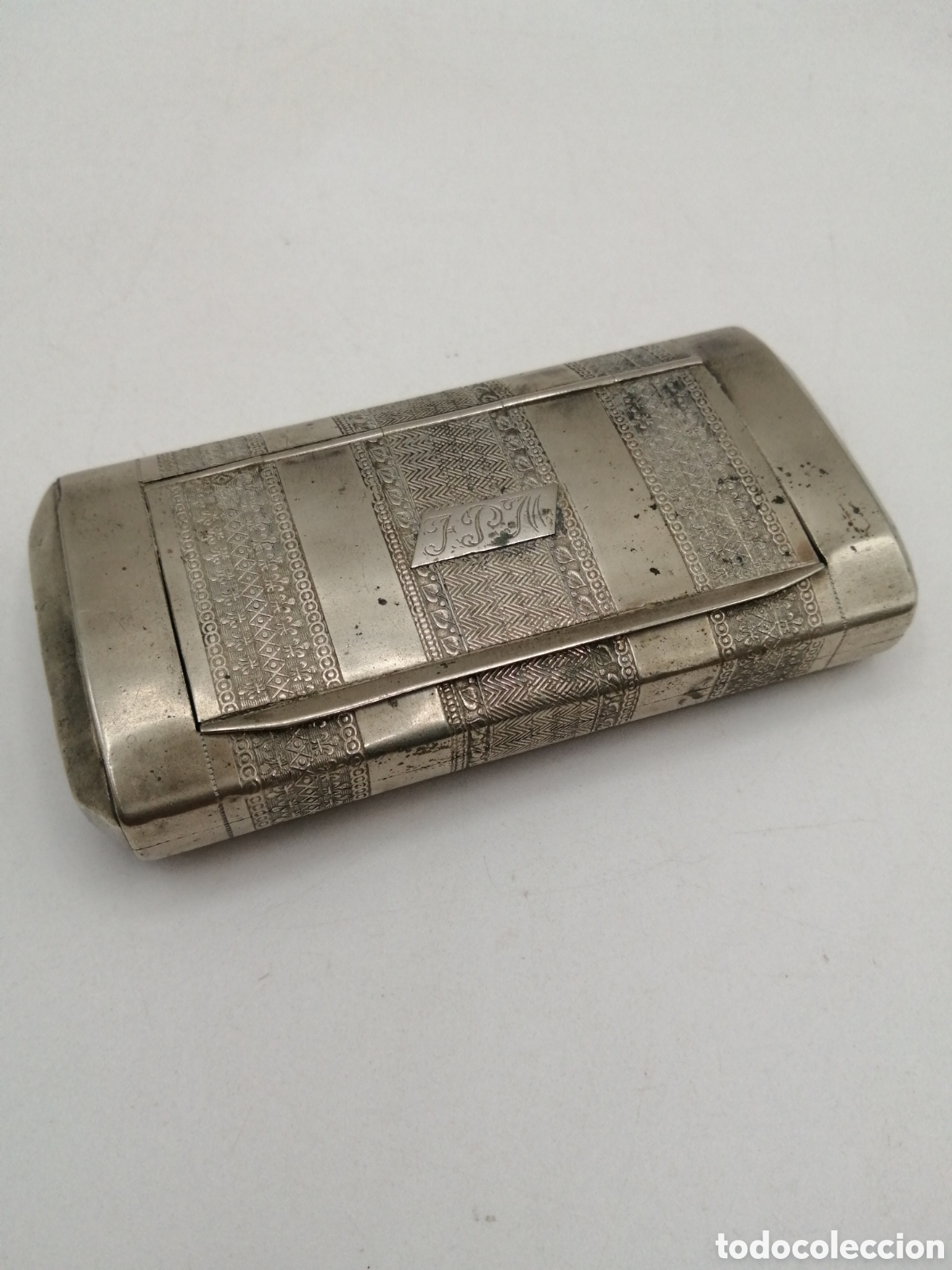 Antiquit&auml;ten: Antigua caja cerillas. Alpaca cincelada