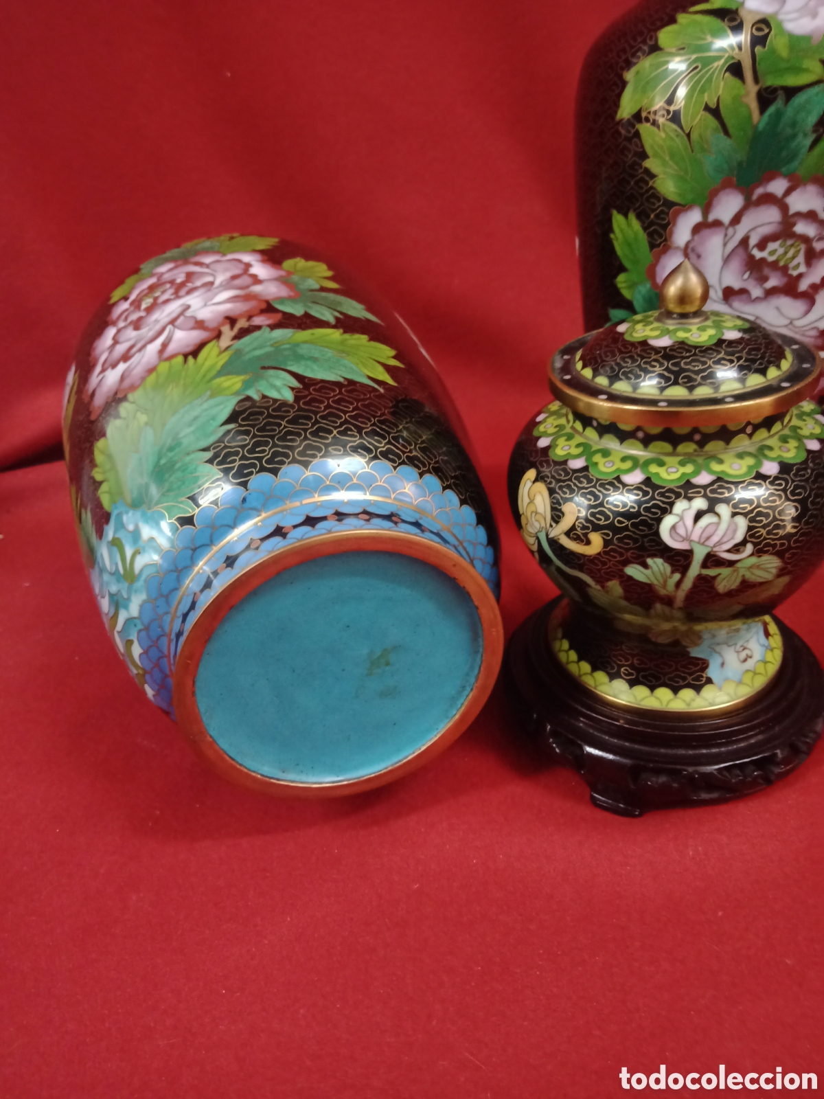 Antig&uuml;edades: Conjunto de jarrones chinos en esmalte cloisonne - Foto 4