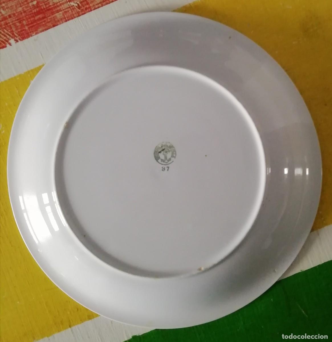Antig&uuml;edades: Pickman La Cartuja plato llano - Foto 3