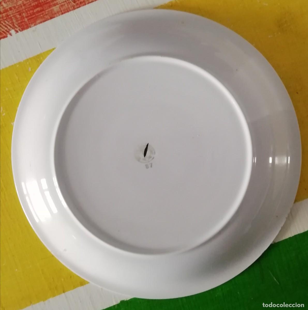 Antig&uuml;edades: Pickman La Cartuja plato llano - Foto 3