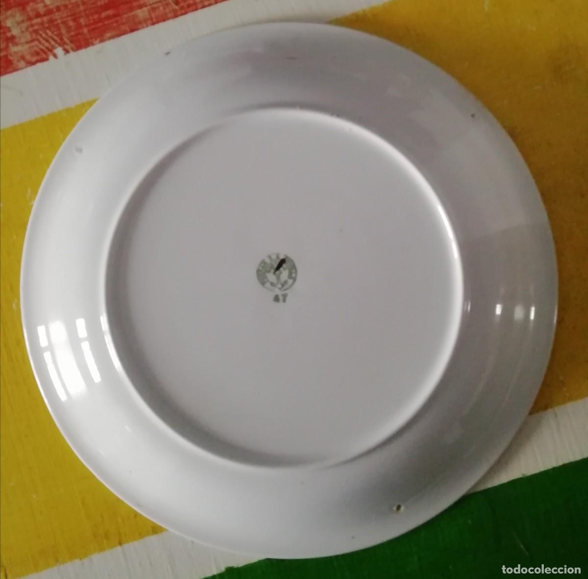 Antig&uuml;edades: Pickman La Cartuja plato llano - Foto 2