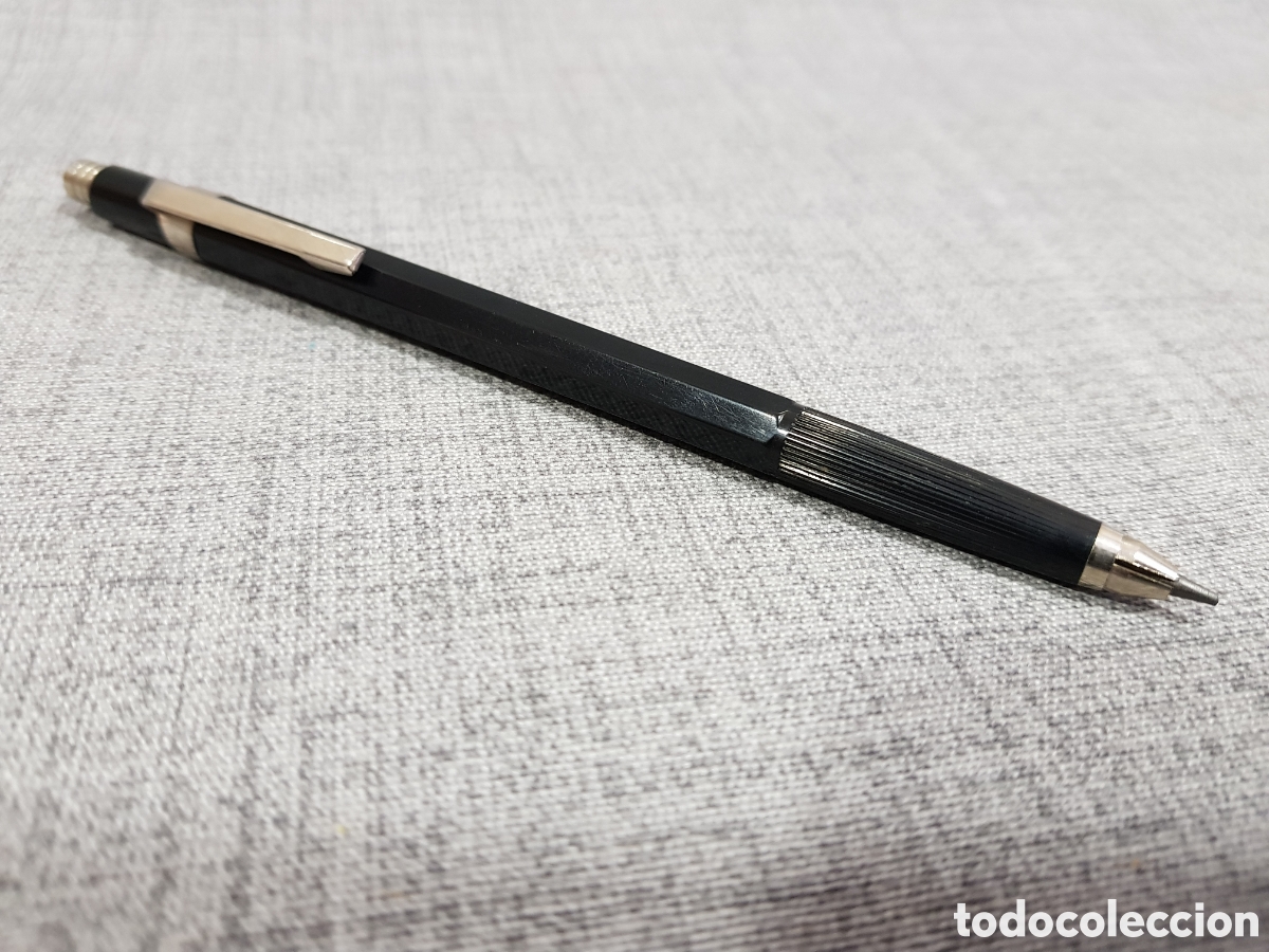 Antig&uuml;edades: ANTIGUO PORTAMINAS GEN&Eacute;RICO. A&Ntilde;OS 70. INCLUYE MINA GRUESA. SIN CAJA