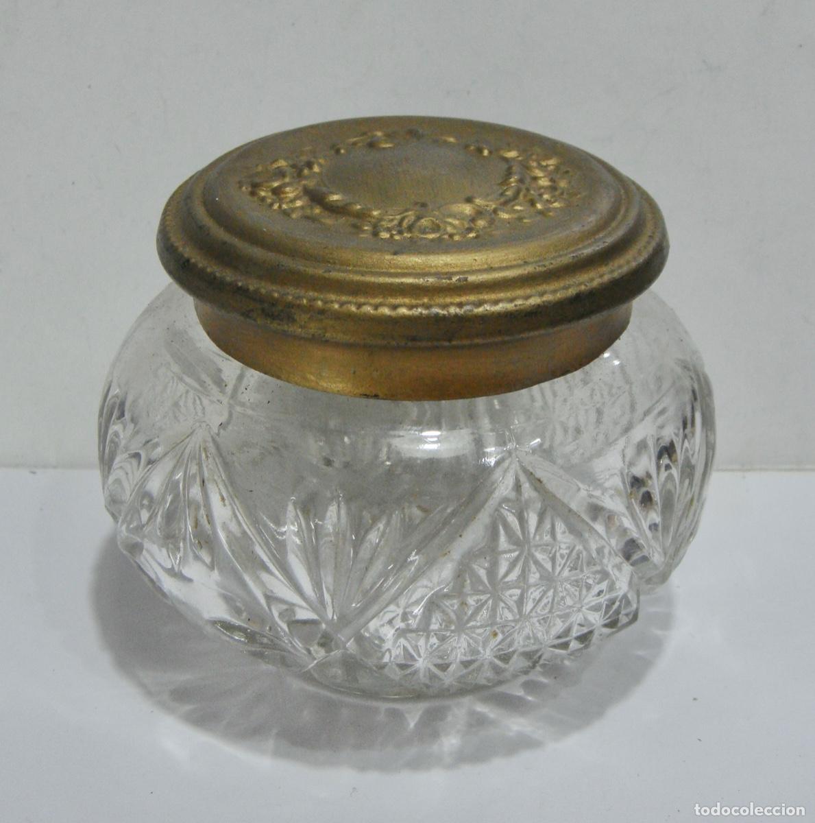 Antig&uuml;edades: Tarro de Cristal para tocador. - Foto 1