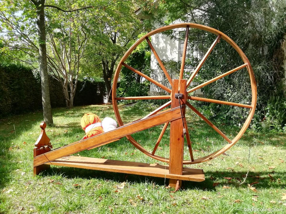Antig&uuml;edades: Preciosa rueca de madera - Foto 1