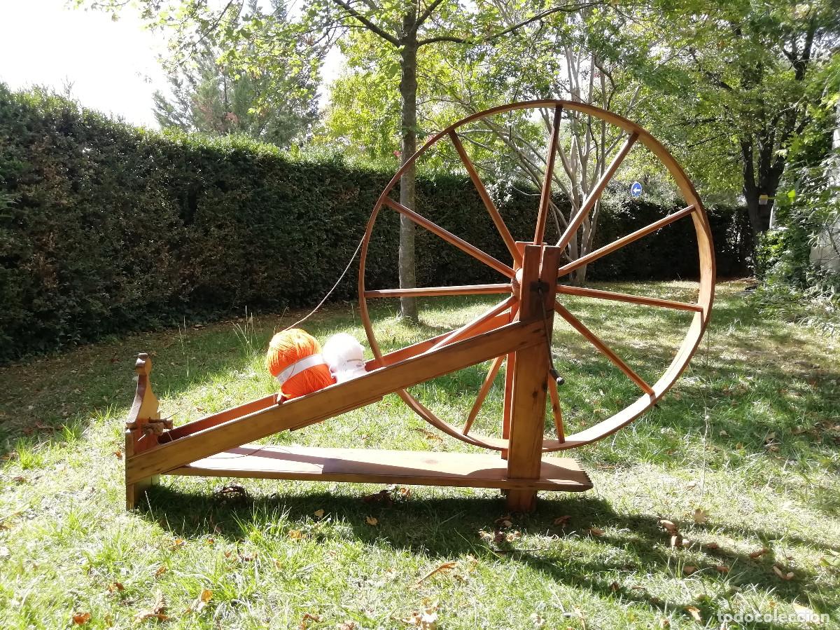 Antig&uuml;edades: Preciosa rueca de madera - Foto 5