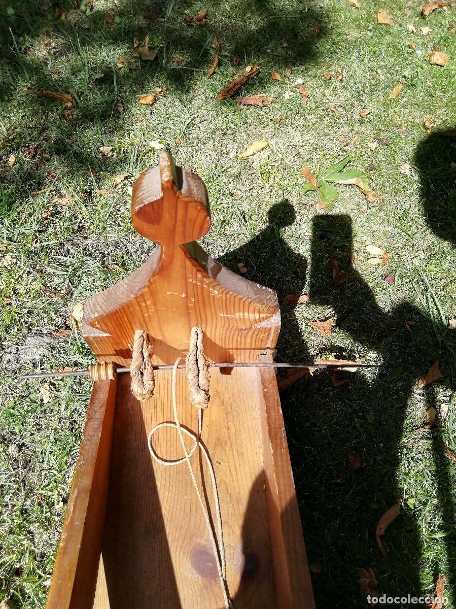 Antig&uuml;edades: Preciosa rueca de madera - Foto 3