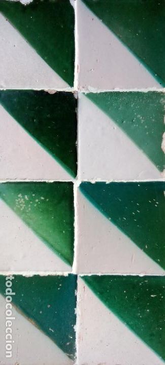 Antig&uuml;edades: PANEL DE AZULEJER&Iacute;A LEVANTINA. Ss XVIII-XIX.