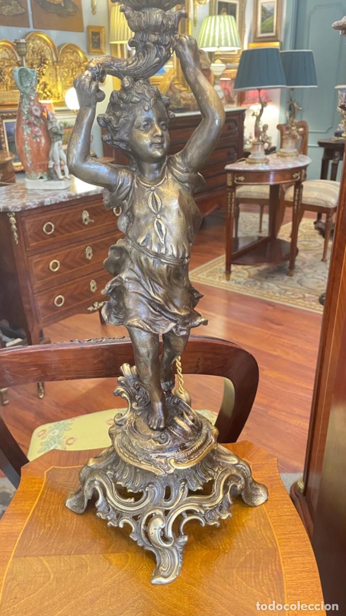 Antig&uuml;edades: L&aacute;mpara de bronce antiguo - Foto 3