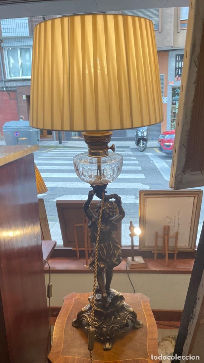 Antig&uuml;edades: L&aacute;mpara de bronce antiguo - Foto 4