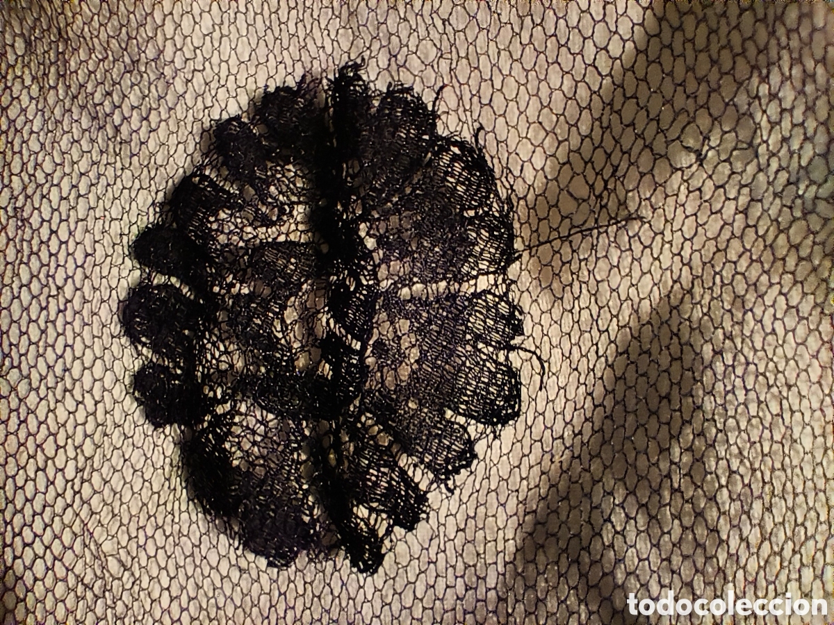 Antig&uuml;edades: Chantilli. Mantilla de cabeza 3 picos - Foto 6