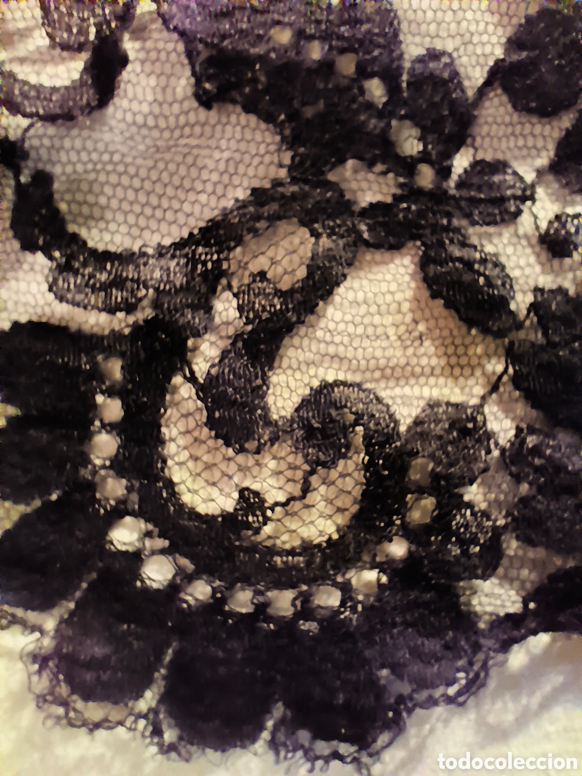 Antig&uuml;edades: Mantilla antigua 4 picos - Foto 9