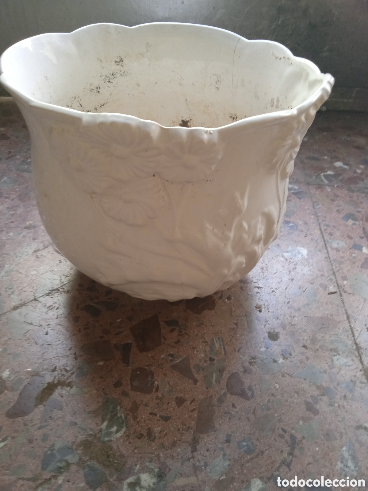 Antig&uuml;edades: Jardinera antigua - Foto 1