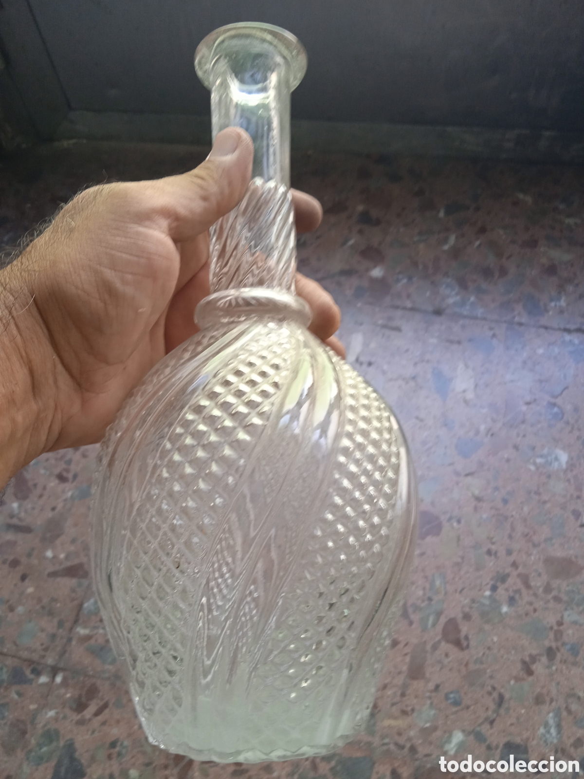 Antig&uuml;edades: Botella antigua - Foto 1