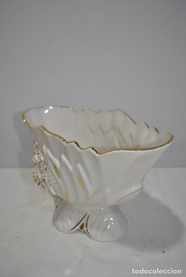 Antig&uuml;edades: CENTRO DE MESA PORCELANA - Foto 4