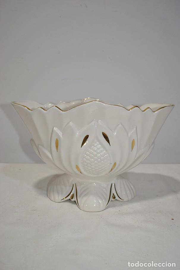 Antig&uuml;edades: CENTRO DE MESA PORCELANA - Foto 6