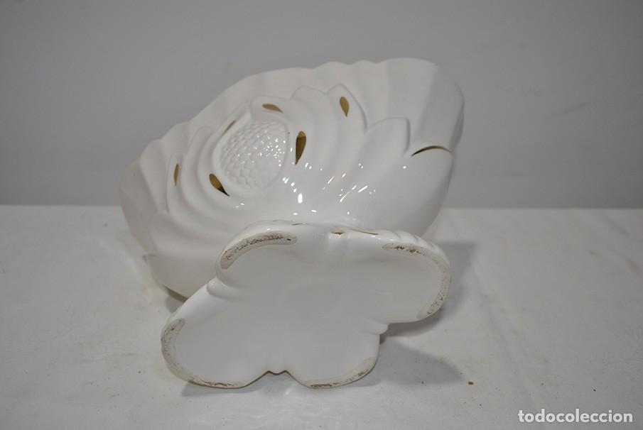 Antig&uuml;edades: CENTRO DE MESA PORCELANA - Foto 8