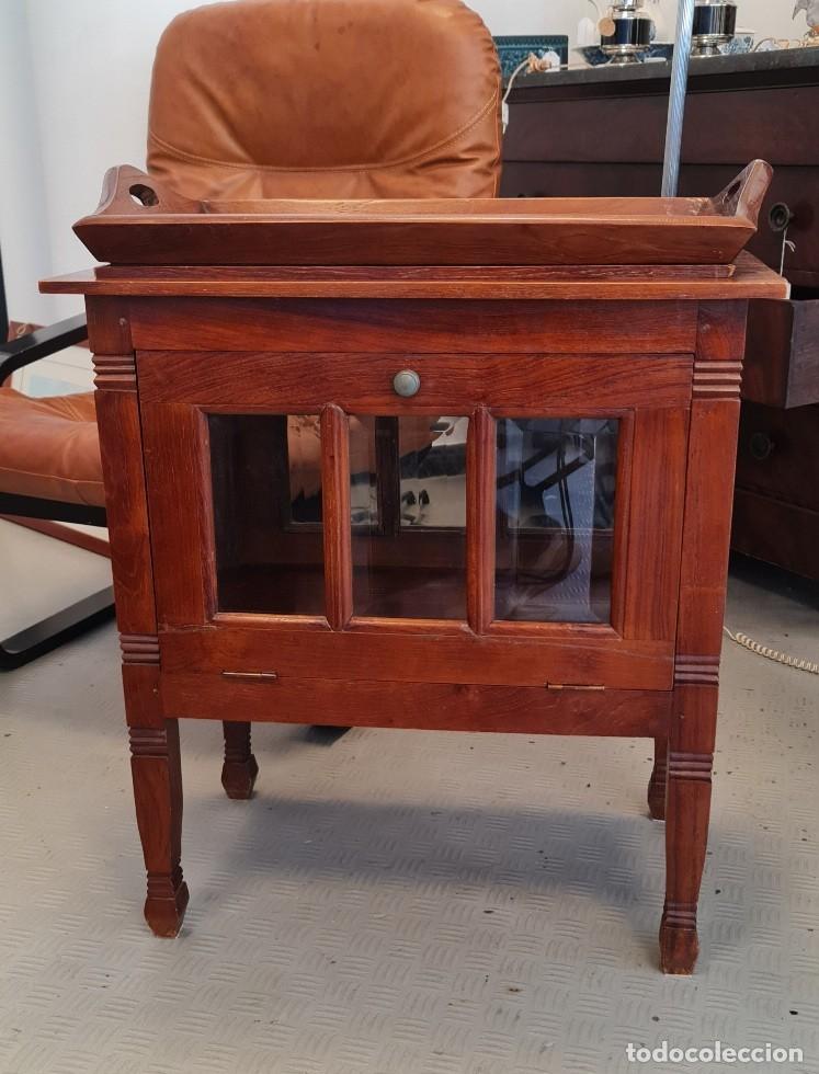Antig&uuml;edades: Cabinet de Te - Foto 1